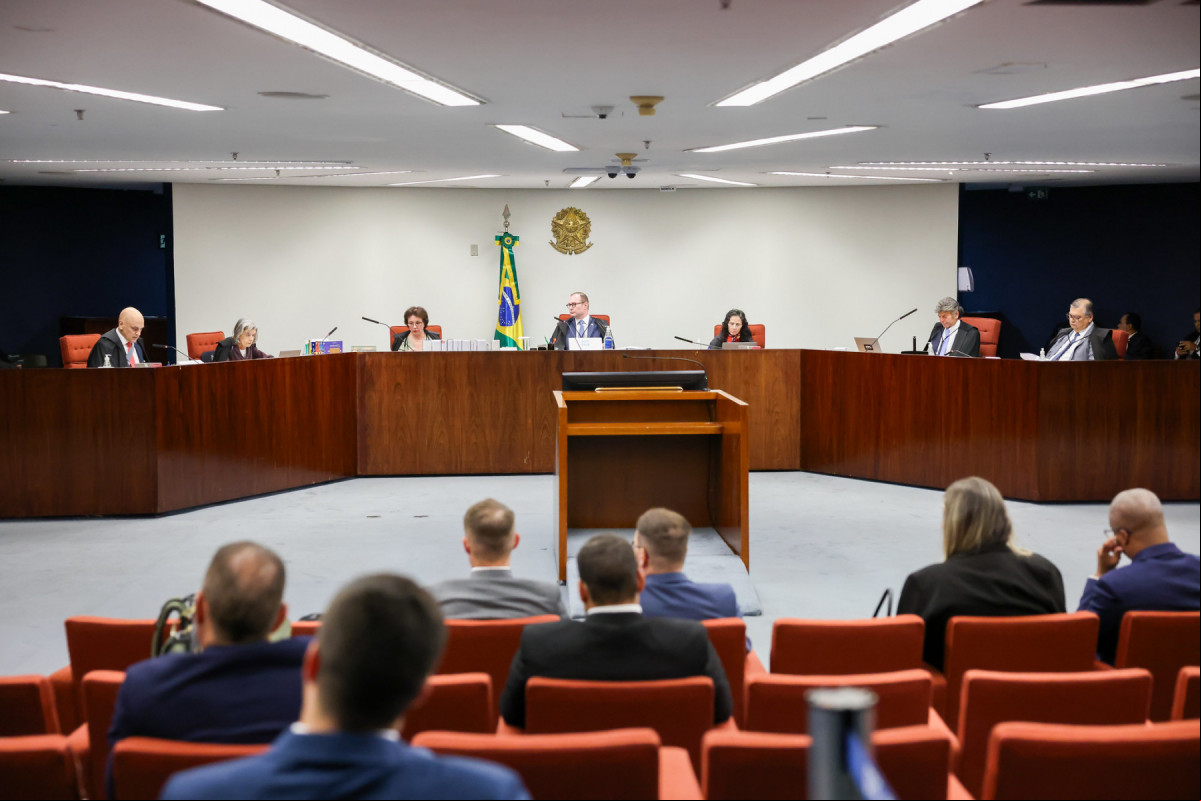 Primeira Turma do STF durante julgamento