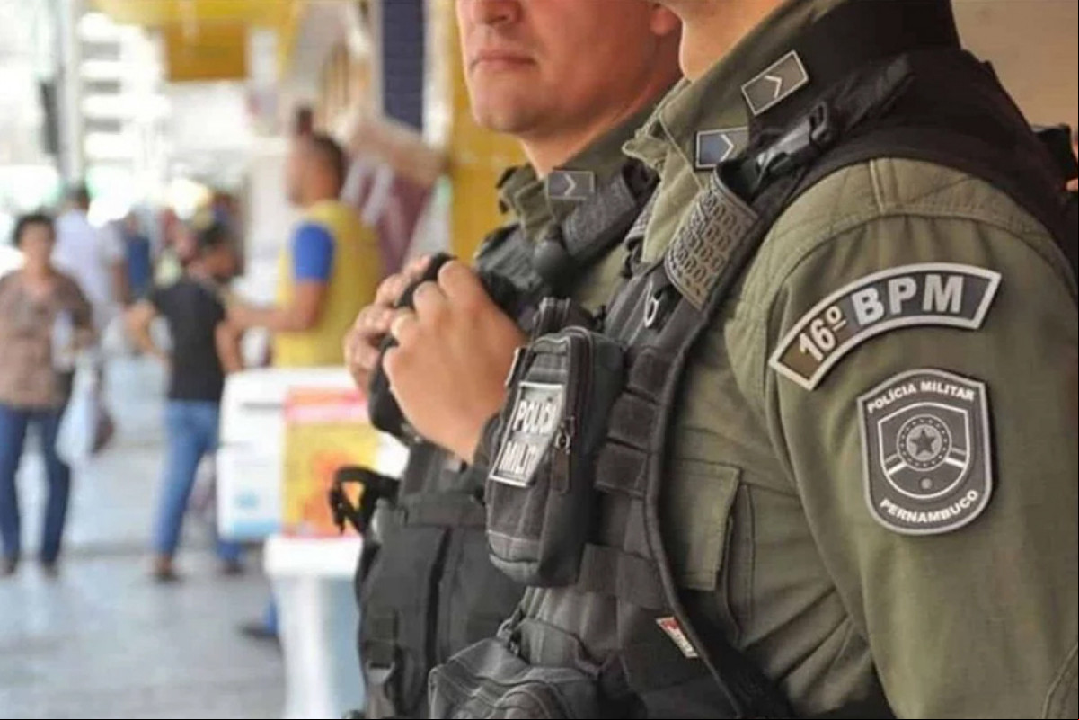 Polícia Militar presente nas ruas do Recife (ARQUIVO/DP) Polícia Militar presente nas ruas do Recife/ARQUIVO/DP
