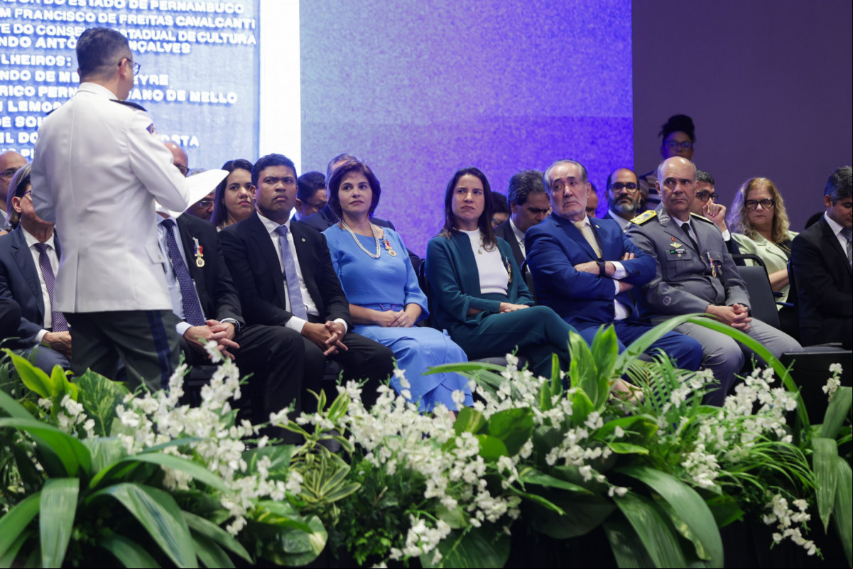 Cerimônia de comemoração ao bicentenário da PMPE